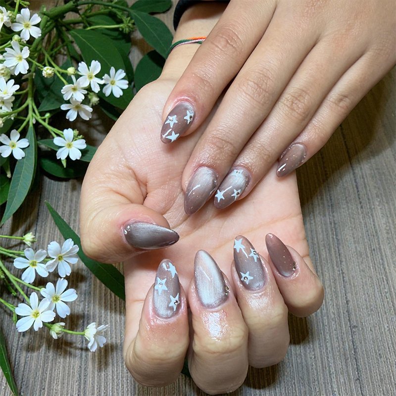 Nail Art & Nail Care Treatments